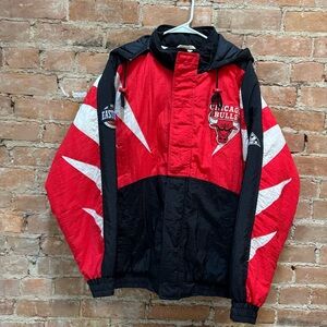 $250 Vintage 90s Apex One Chicago Bulls “Shark Tooth” Puffer Jacket